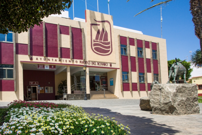 El Ayuntamiento Puerto del Rosario suspende la atención presencial al público | de Fuerteventura
