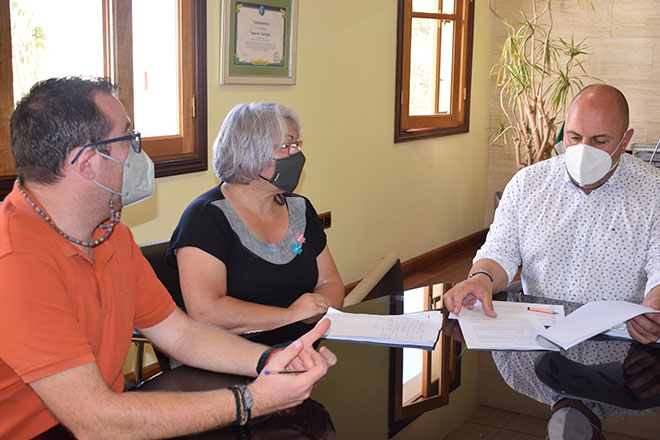 ASOMASAMEN has a space in a warehouse in the Hondura area, Puerto del Rosario, for the development of the project ‘Tapones solidarios’